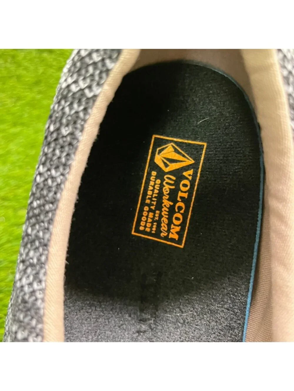 Volcom Chill Mens Size 13E Black Gray Composite Toe Slip On Safety Work Shoes